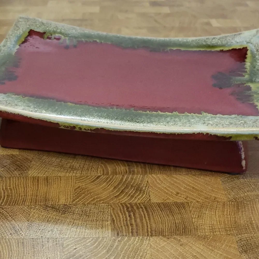 Red distressed Pillar Candle Tray - Picture 10 of 13
